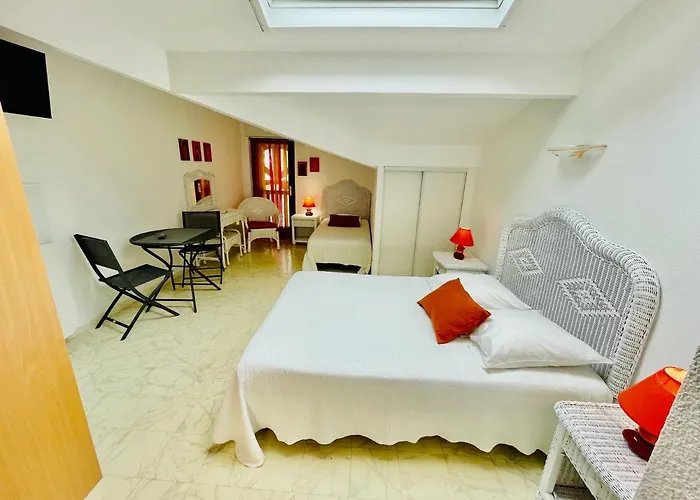 Mansarde Climatise Les Roseaux Bord De דירה ביסקארוס